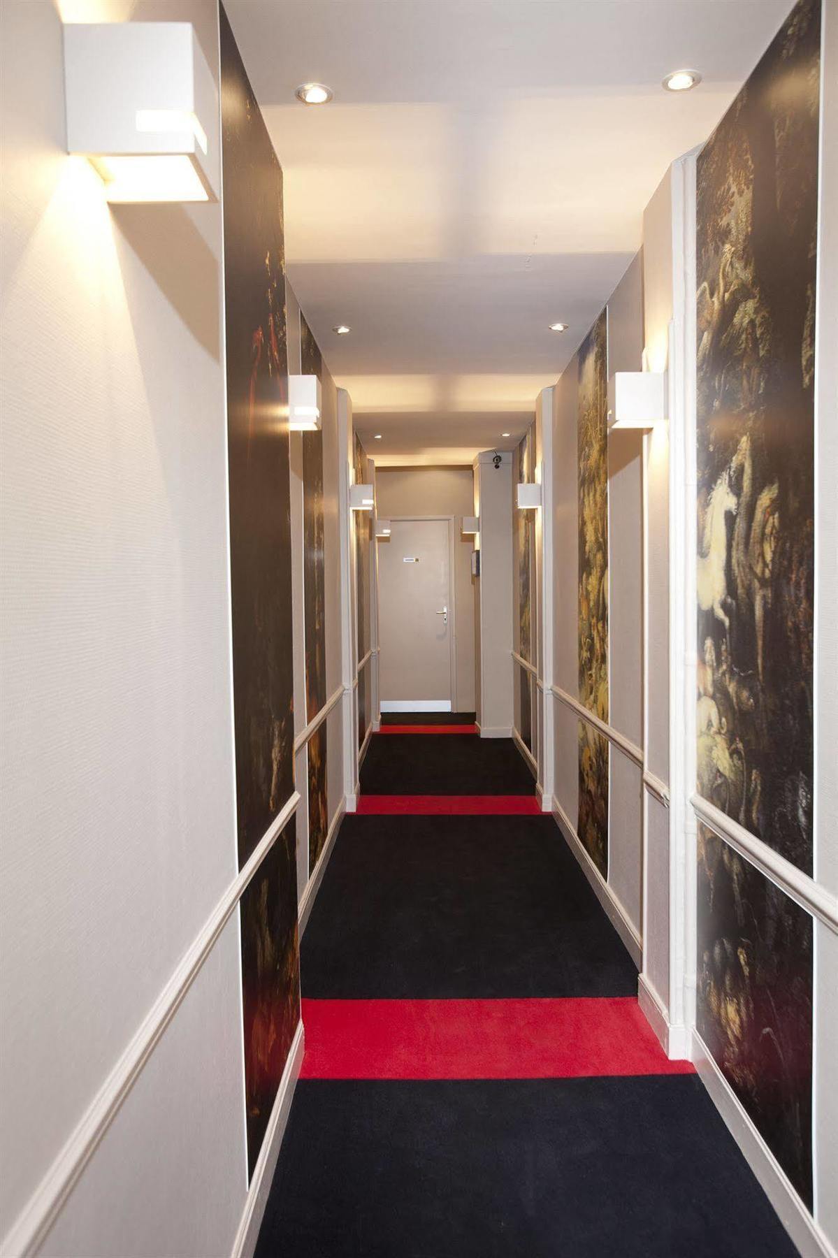 Cecyl Centre Hotel Reims
