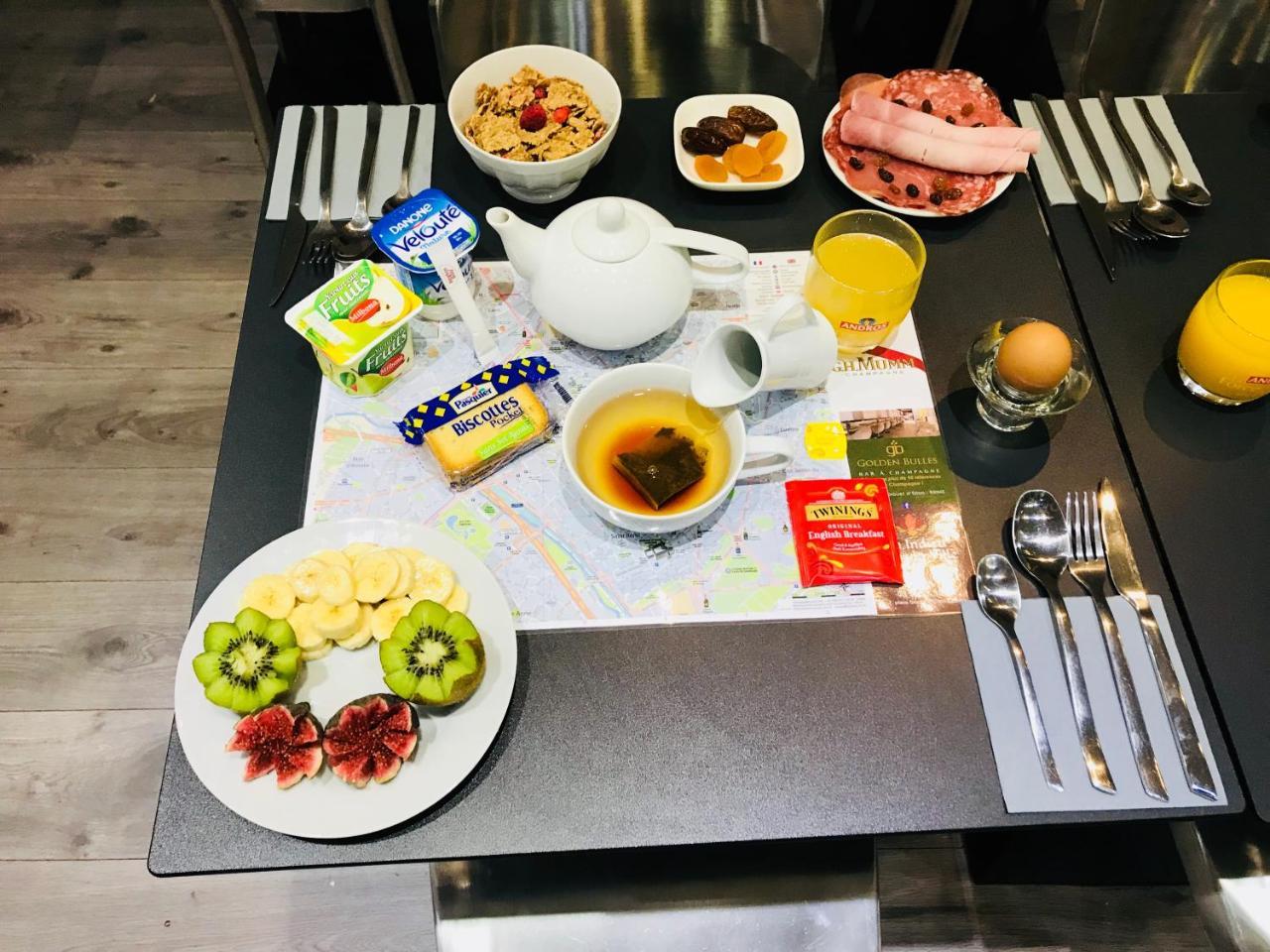 Hotel Cecyl Centre 3*